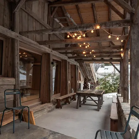 Ferme Des Choseaux - Grand Confort Et * Combloux